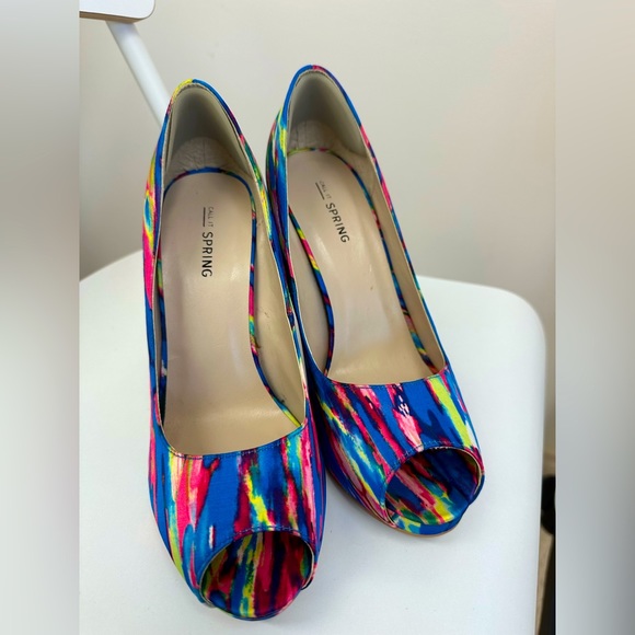 🌈 open toe heels by Spring - Picture 2 of 3